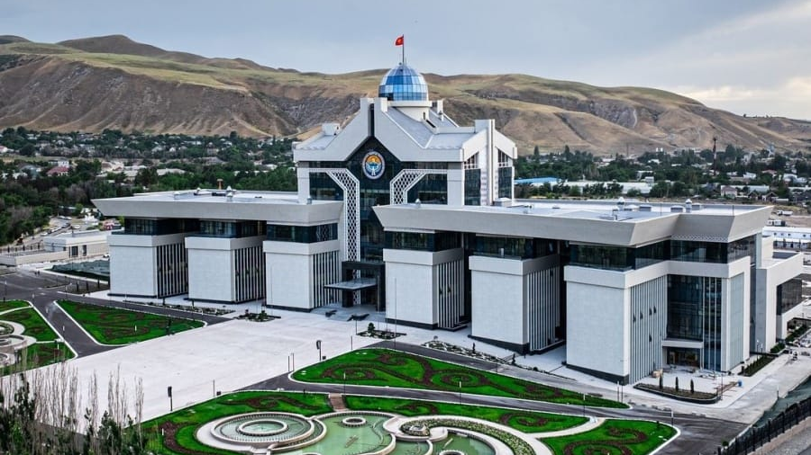 На базе пяти госучреждений создано ОАО «Тундук» с капиталом 500 млн сомов изображение публикации