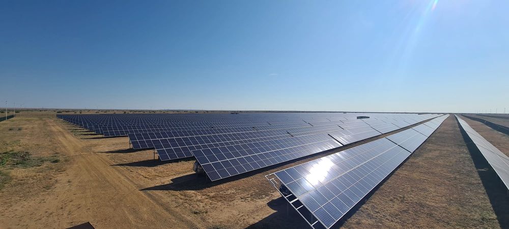 Китайская Shenzhen Energy построит в КР солнечную и ветровую электростанции по 300 МВт каждая изображение публикации