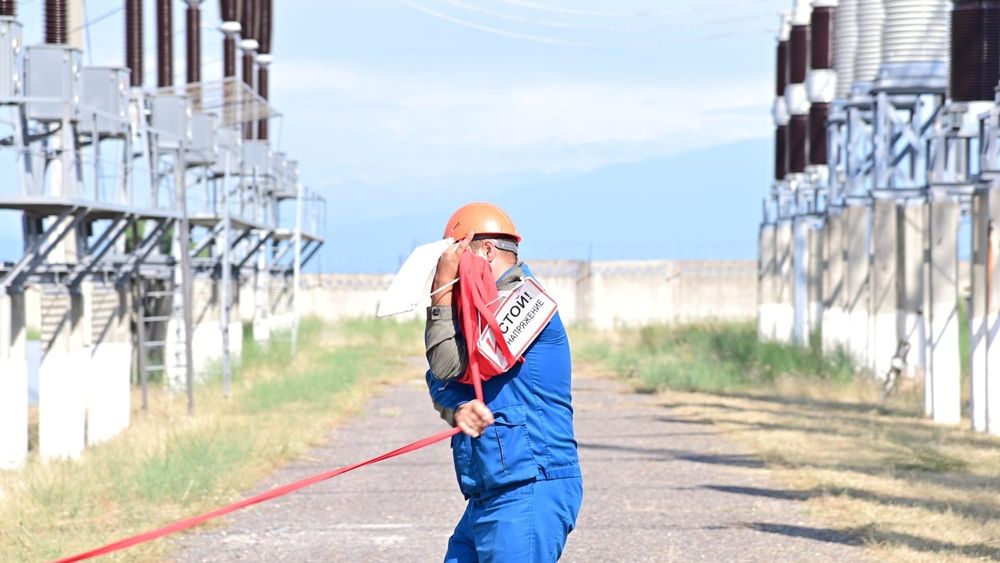 На крупнейшей подстанции КР ведут ремонт шести автотрансформаторов изображение публикации