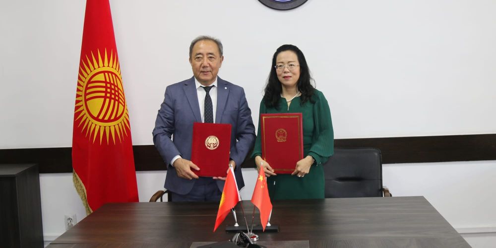До 700 кыргызстанских чиновников направят на обучение в Китай до конца 2025 года изображение публикации