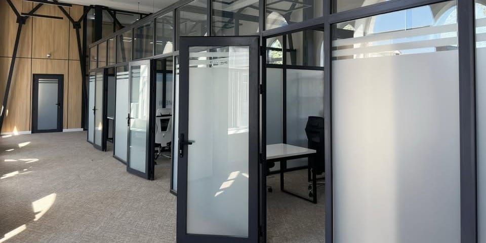 В Бишкеке обновляют Международный университет КР: инвестировано 90 млн сомов изображение публикации