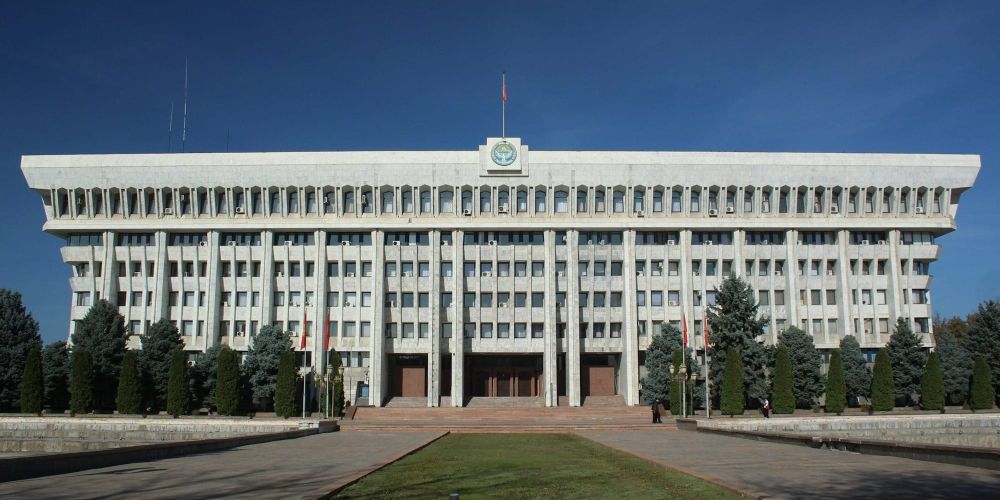 Жогорку Кенеш может принять решение о самороспуске 25 сентября изображение публикации