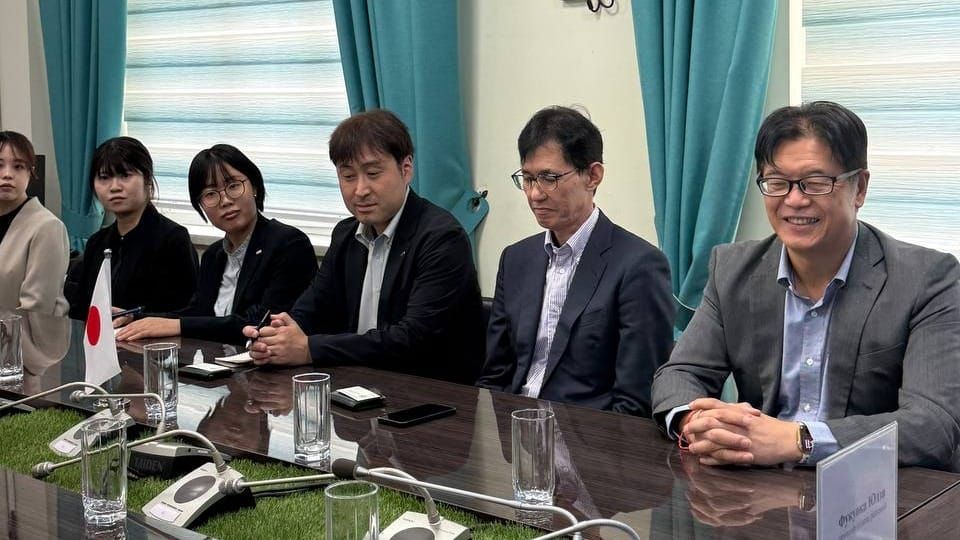 Кыргызстан и Nippon Travel Agency обсудили создание прямых каналов трудоустройства в Японии изображение публикации