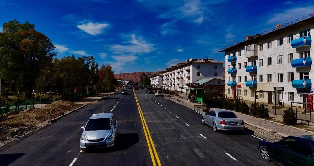 В Нарыне завершен ремонт 7.6 км центральной улицы Ленина изображение публикации