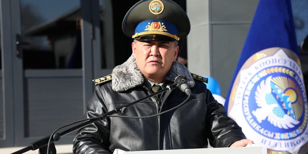 Инвесторы готовы построить в тысяче сел КР солнечные станции по 1 МВт — Ташиев изображение публикации