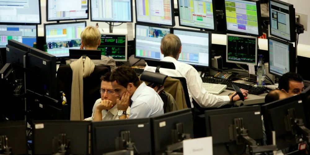 На рынке ценных бумаг Кыргызстана действует 278 компаний с 297 лицензиями изображение публикации