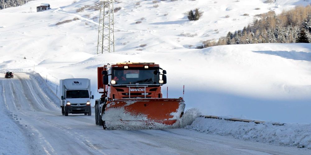 На перевале Төө-Ашуу временно ограничено движение тяжелых грузовиков изображение публикации