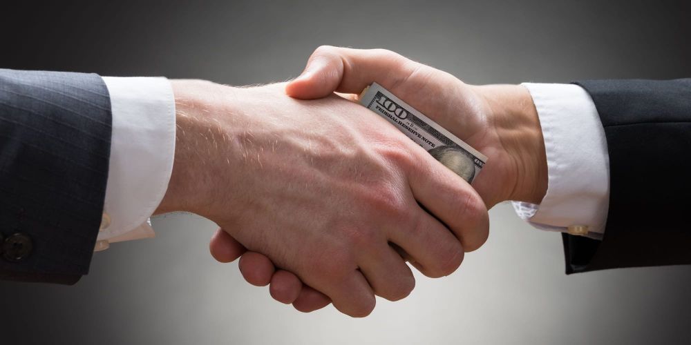 Дастан Бекешев предлагает ввести денежное вознаграждение за сообщения о подкупе голосов изображение публикации