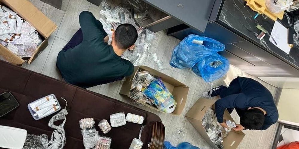 ГКНБ пресек контрабанду золота и лекарств из Турции: задержаны таможенники и пограничник изображение публикации