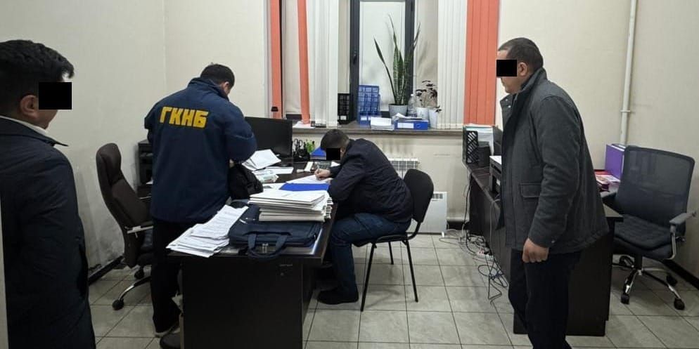 Светлый парк, темные схемы: ГКНБ задержал руководство «Бишкексвета» изображение публикации