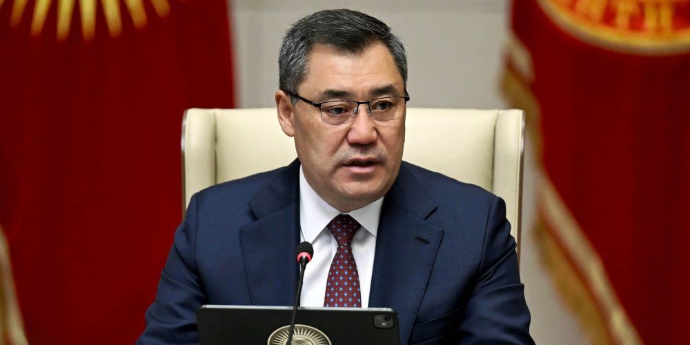 Садыр Жапаров обсудил с наблюдателями выборы в ЖК и курс КР на онлайн-голосование изображение публикации