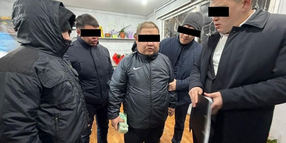 В Бишкеке выявили схему поборов на тендерах — задержан сотрудник мэрии изображение публикации