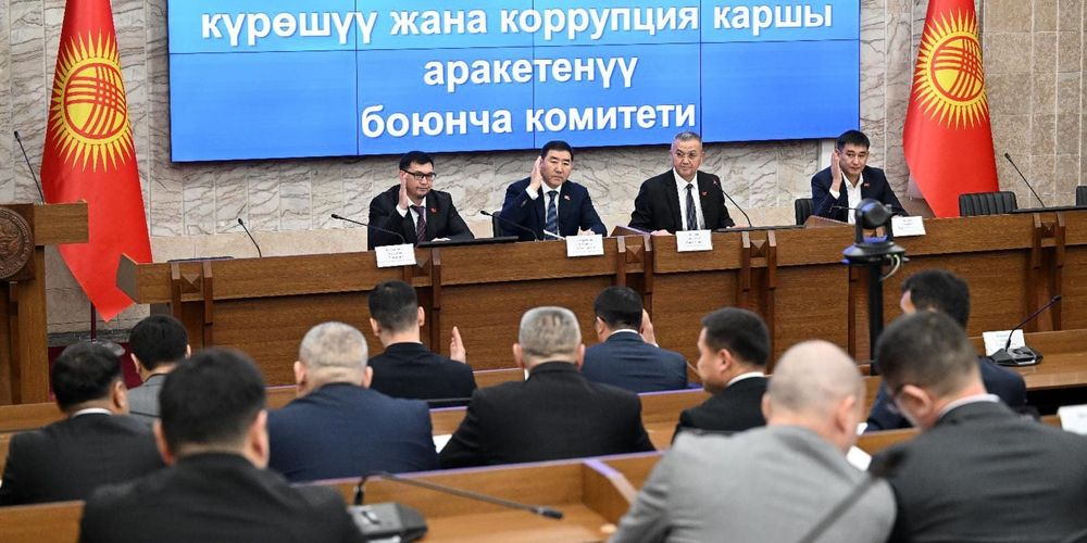 В Кыргызстане предлагают ввести категорию «А1» для скутеров изображение публикации