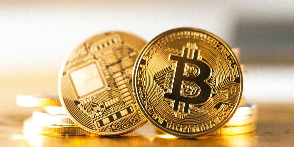 Крипторынок между регулированием и ликвидностью: какие сигналы дает 2025 год изображение публикации