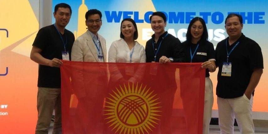 Мунар Иса представил Кыргызстан на Enactus World Cup 2025 в Бангкоке в составе национальной делегации изображение публикации