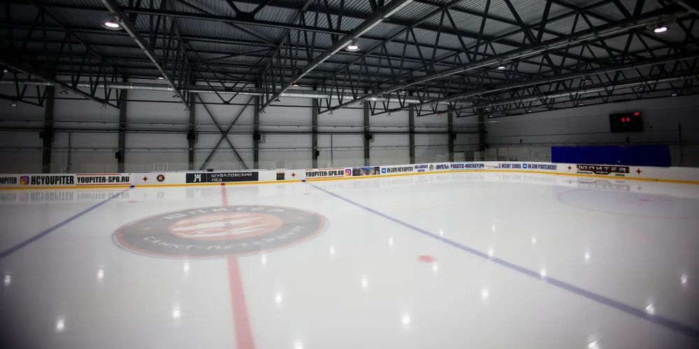 Мэр Бишкека пообещал построить в столице новую ледовую арену изображение публикации