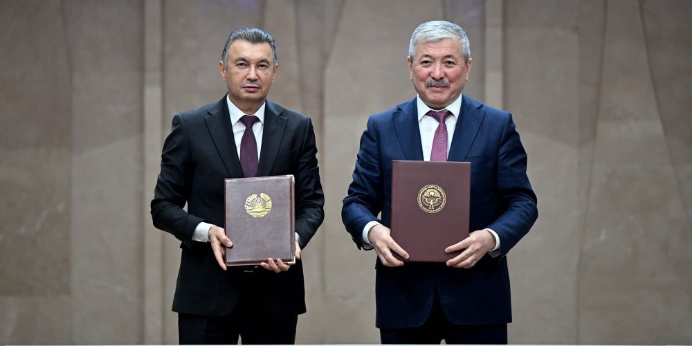 Окно в Европу и ЕАЭС: Кыргызстан предложил Таджикистану транзитные возможности изображение публикации