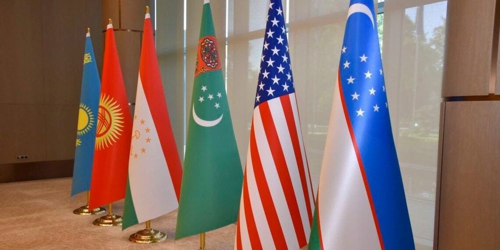 E-commerce и логистика: Серджио Гор обозначил векторы сотрудничества США и Центральной Азии изображение публикации