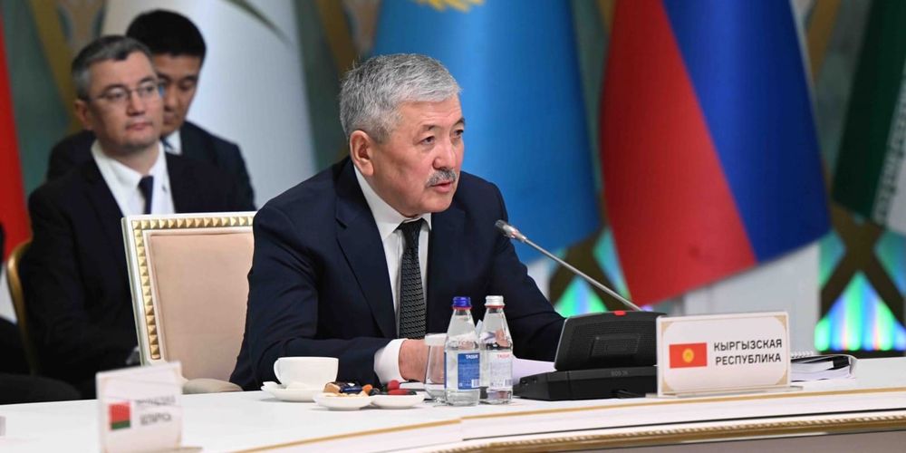 Кыргызстан предложил ЕАЭС принять единые правила для миграции и логистики изображение публикации