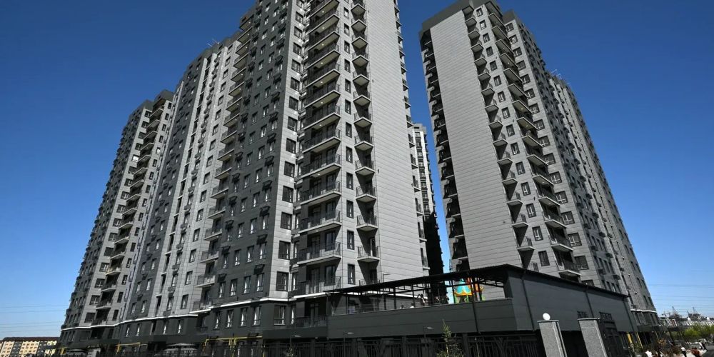 Садыр Жапаров ответил на критику ГИК и раскрыл стоимость ипотечного жилья изображение публикации