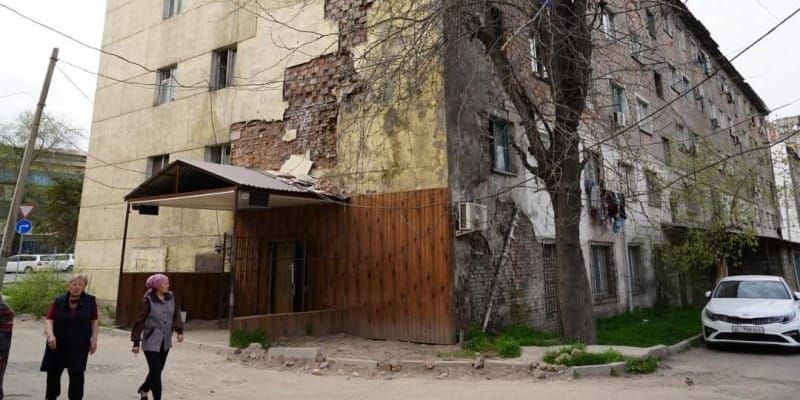 «Малогабаритки» на улице Фучика в Бишкеке снесут: жильцам предлагают квартиры от ГИК с доплатой изображение публикации