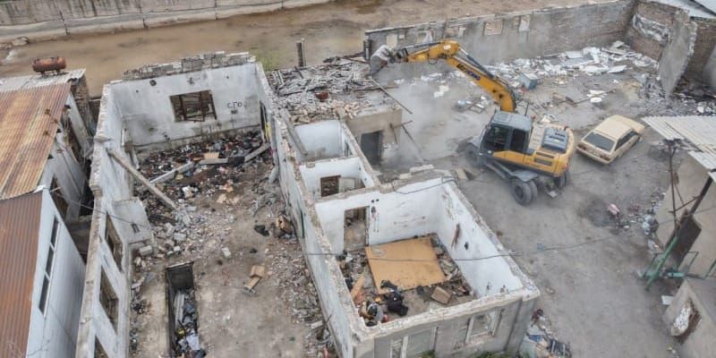 Мэрия Бишкека начала снос 64 объектов под развязку на Молодой Гвардии — Льва Толстого (фото) изображение публикации