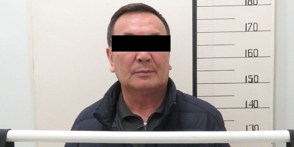 ГКНБ задержал адвоката по подозрению в мошенничестве на $15 тысяч и 200 тысяч сомов изображение публикации