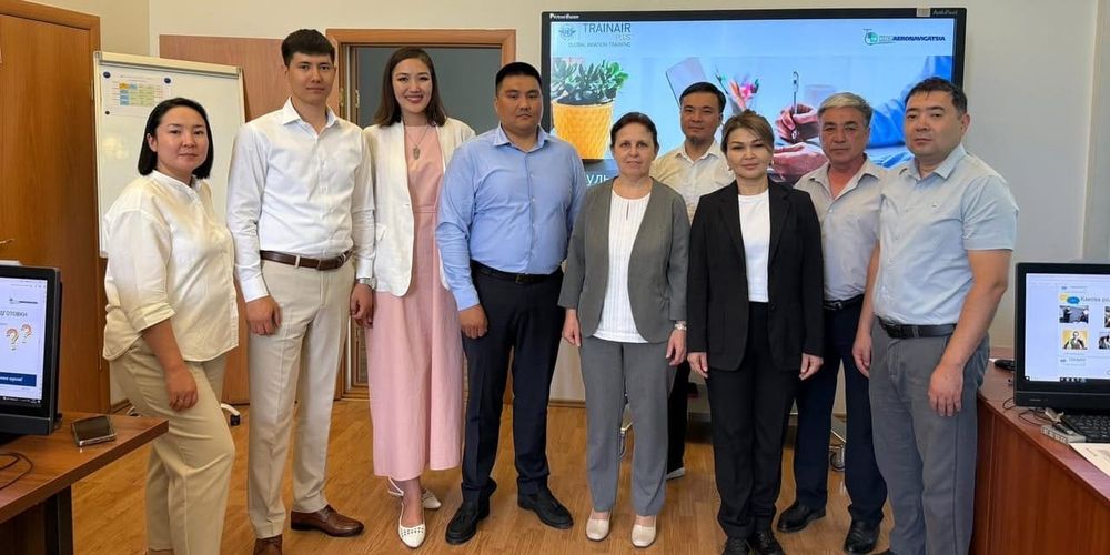 Кыргызстанские авиаинструкторы прошли обучение ICAO в Алматы изображение публикации