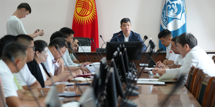 После гибели ребенка в ДТП в Бишкеке уволили главу гортранспорта изображение публикации