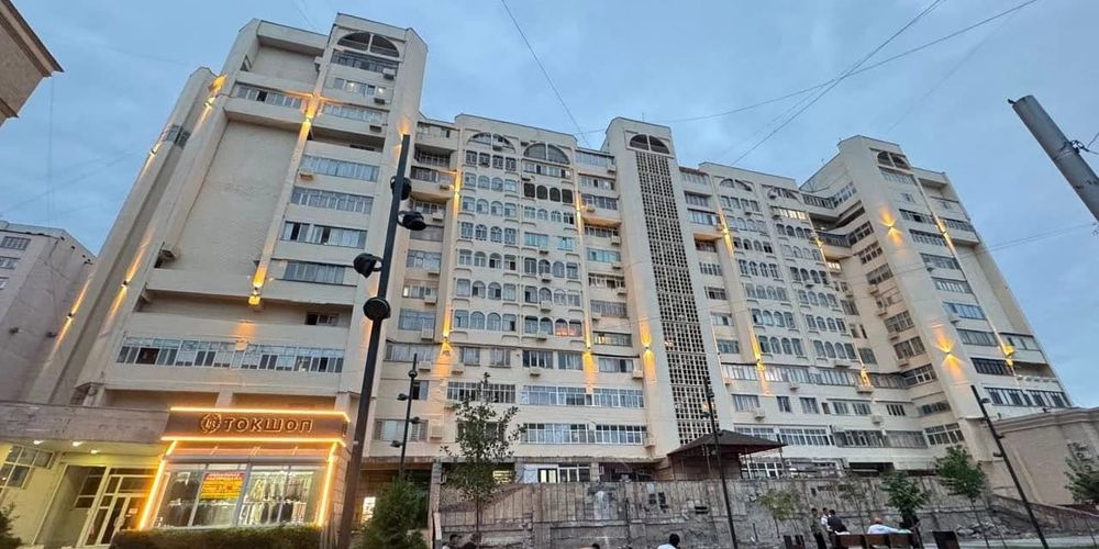 Фасад здания на улице Абдрахманова в Бишкеке обновили к саммиту ШОС изображение публикации