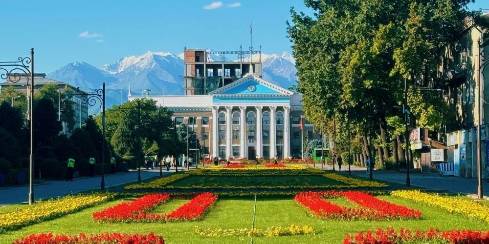 Бишкекчан призвали не покупать у арендаторов права на муниципальное имущество изображение публикации