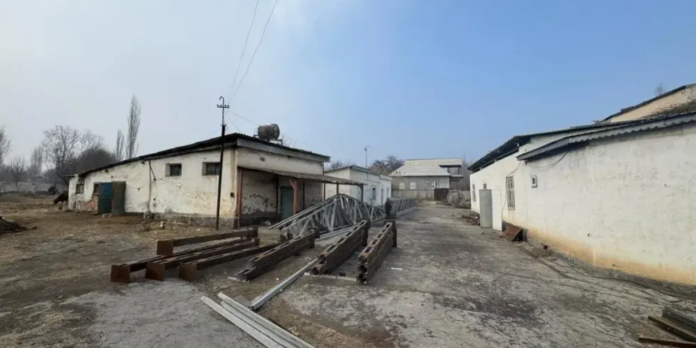 В Баткене незаконно приватизированный маслозавод вернули в госсобственность изображение публикации