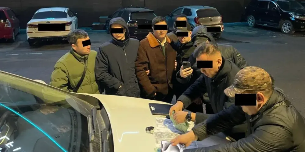 В Бишкеке задержали главного специалиста департамента транспорта мэрии за получение взятки изображение публикации