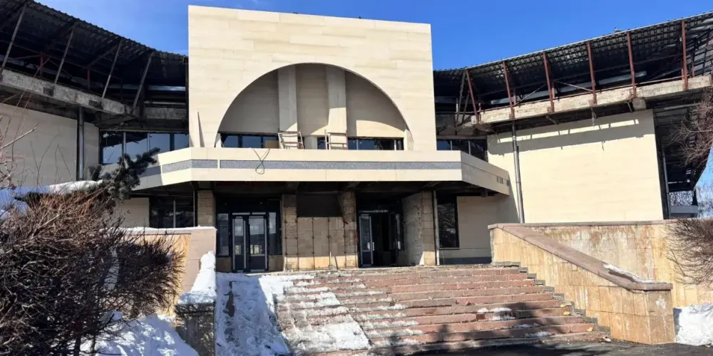 В Караколе идет реконструкция автовокзала: обновленный объект сдадут летом 2025 года изображение публикации