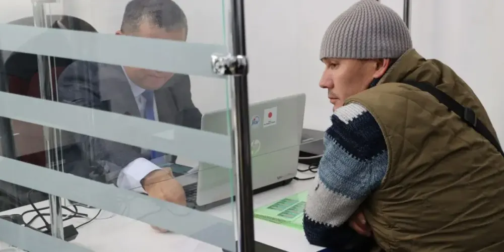 Два отдела Госагентства по регистрации транспортных средств переходят на пятидневку изображение публикации