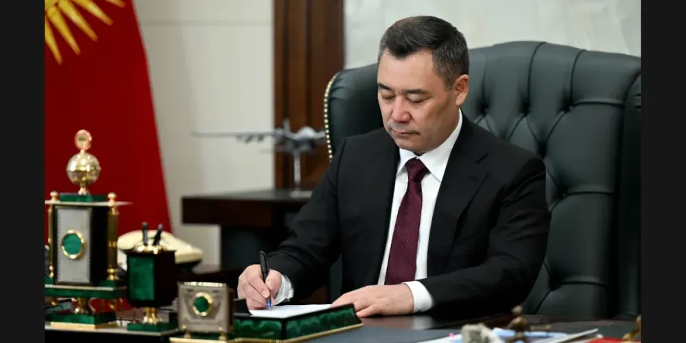 Пожизненный запрет на госслужбу и отмена штрафов за коррупцию – новый закон ужесточает наказания за коррупцию в КР изображение публикации