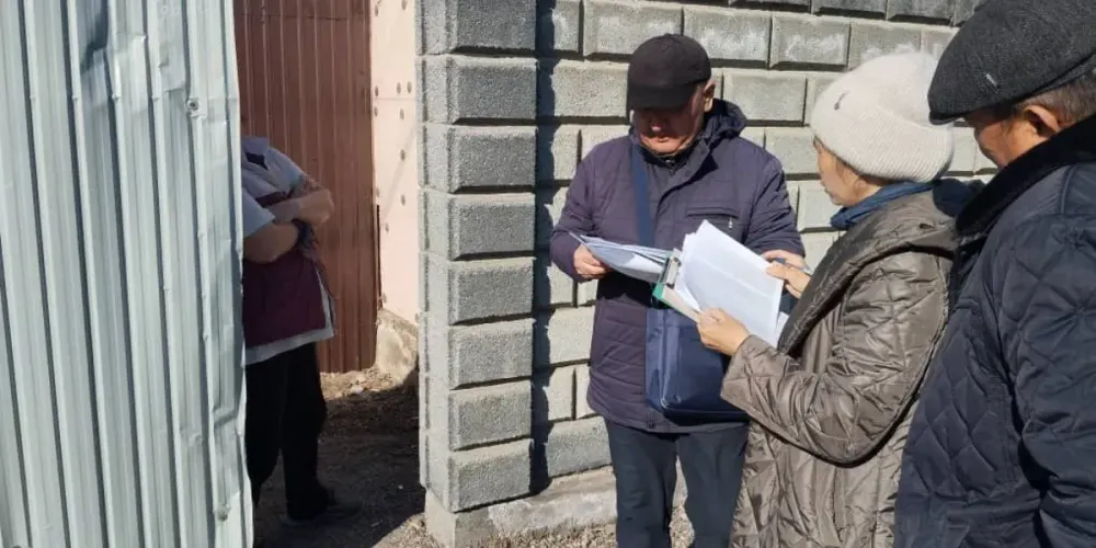 В Бишкеке должники оплатили более 1.1 млн сомов за комуслуги по итогам рейдов изображение публикации