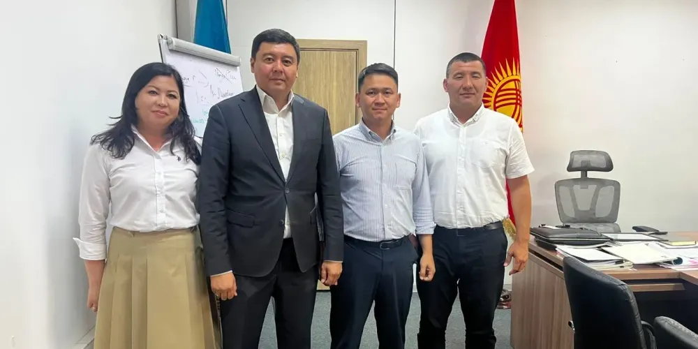 Нацагентство и мэрия Бишкека обсудили поддержку инвестпроектов изображение публикации