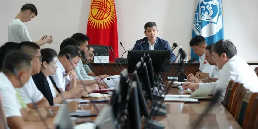 После гибели ребенка в ДТП в Бишкеке уволили главу гортранспорта изображение публикации