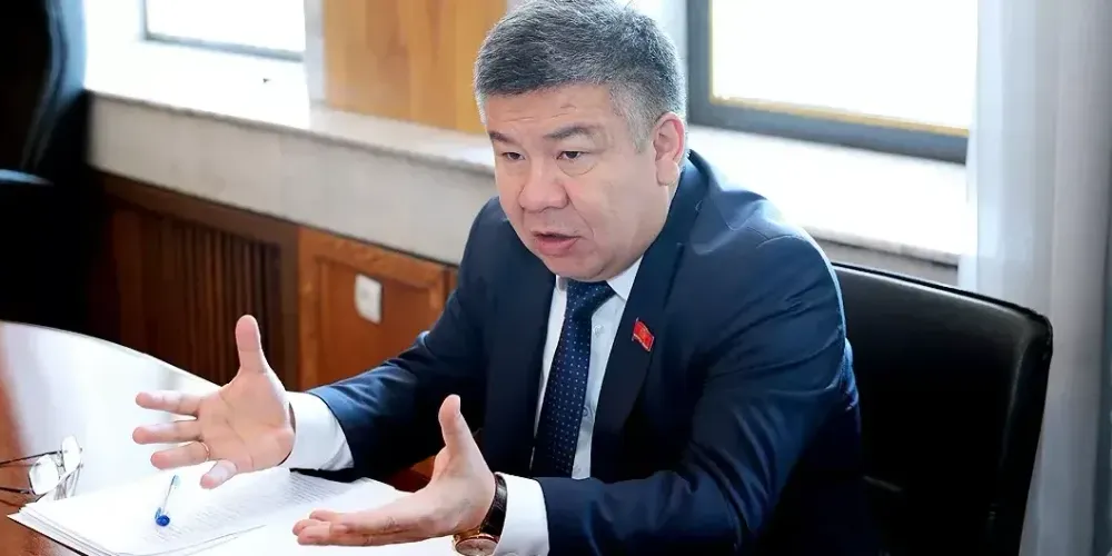 Глава ГНС объяснил, почему блогеров, IT и стартапы хотят освободить от налогов изображение публикации
