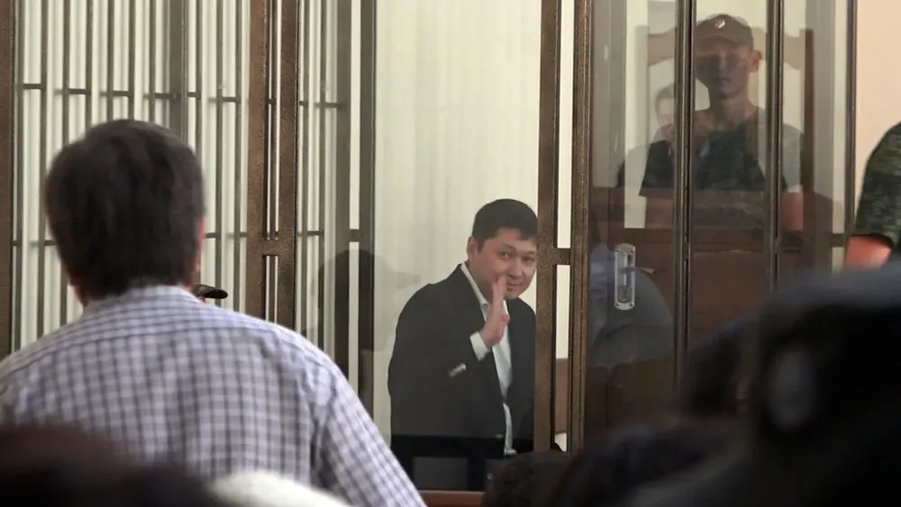 Верховный суд КР отменил приговоры Сапару Исакову и направил дело на новое рассмотрение изображение публикации