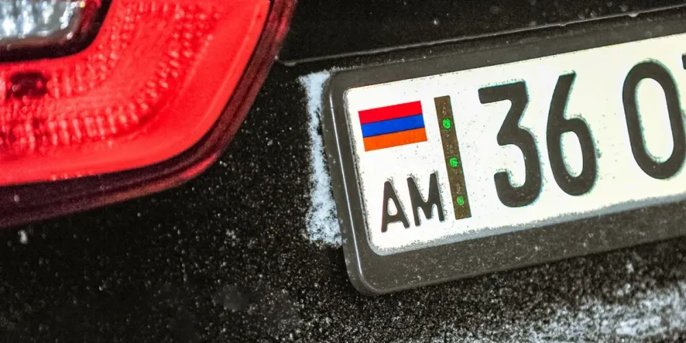 Легализация незаконно ввезенных автомобилей обойдется в 100 тысяч сомов – ГАРТС изображение публикации