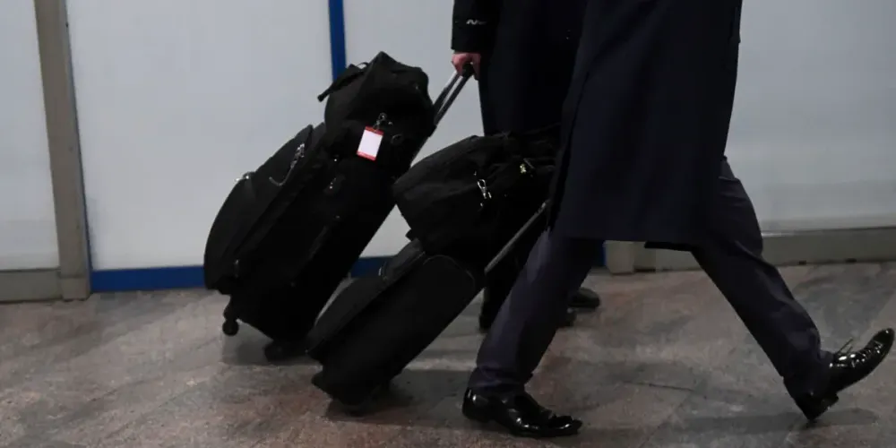 В Кыргызстане ужесточат контроль за зарубежными командировками госслужащих изображение публикации