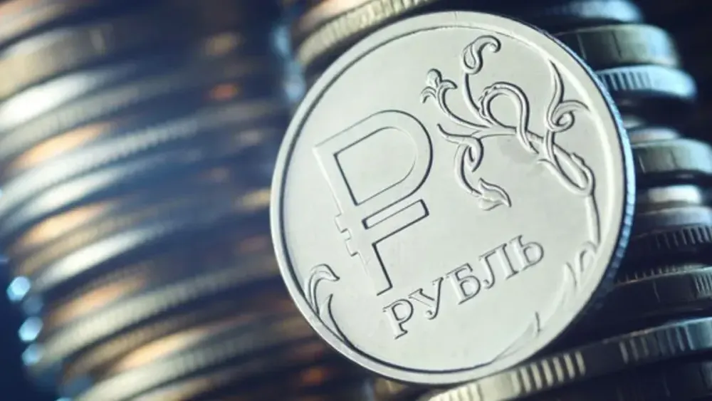 Рубль опустился ниже 0.9 сома – курс валют на Моссовете и в банках КР 23 сентября изображение публикации