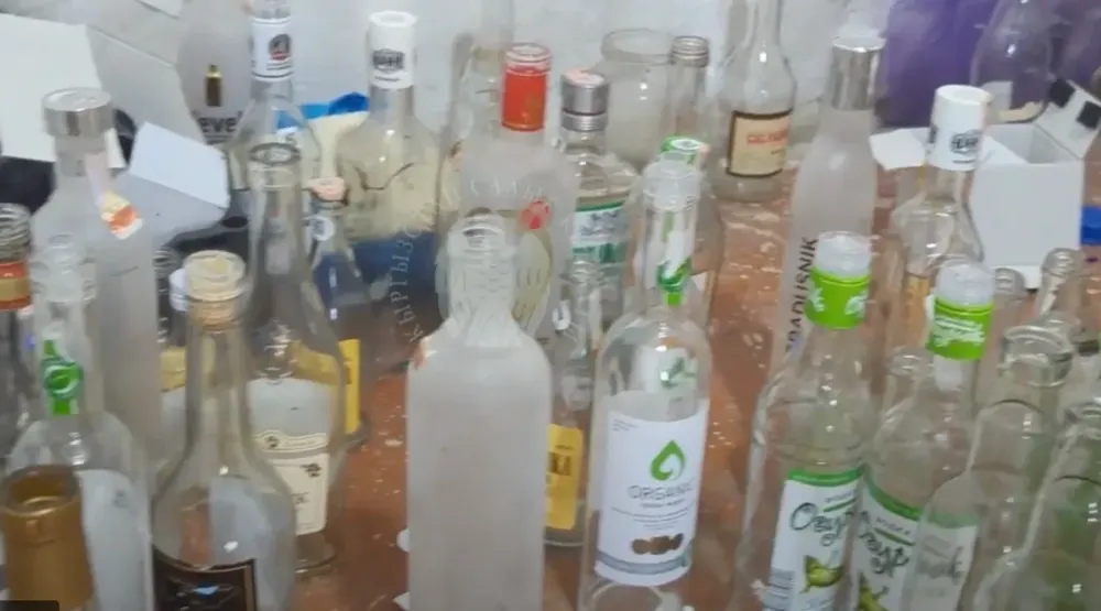 В Бишкеке выявлен нелегальный цех по производству алкоголя изображение публикации