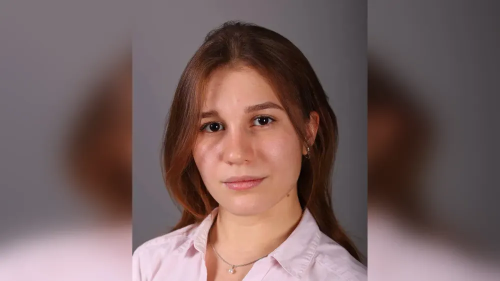 Выпускница школы №29 Бишкека получила 1 млн рублей за разработку технологии изготовления трудногорючей бумаги изображение публикации