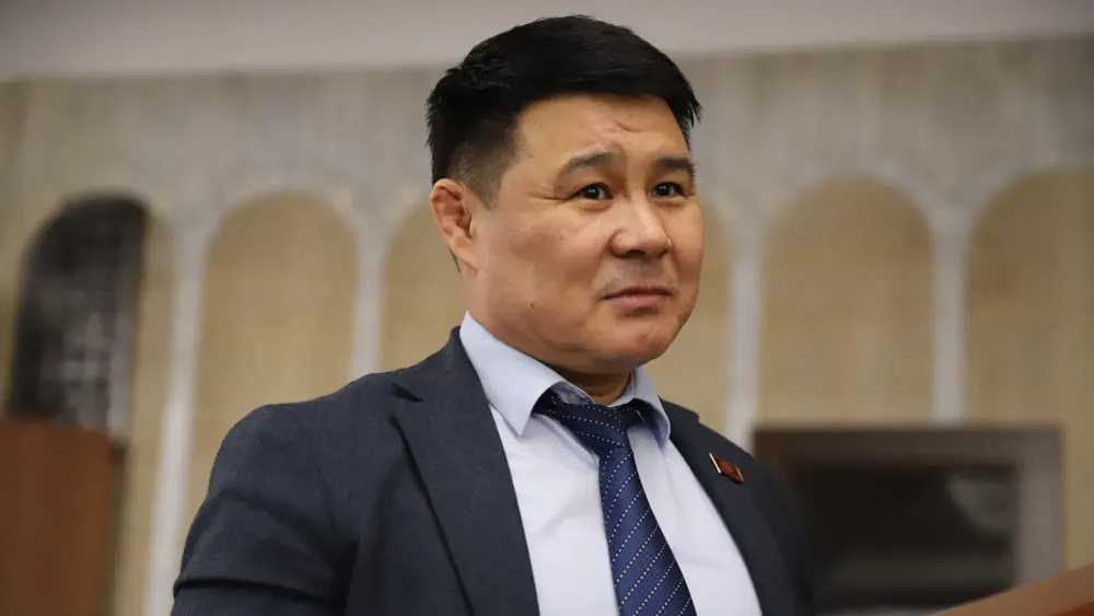 Тазабек Икрамов сдал мандат депутата Жогорку Кенеша после допроса в ГКНБ изображение публикации