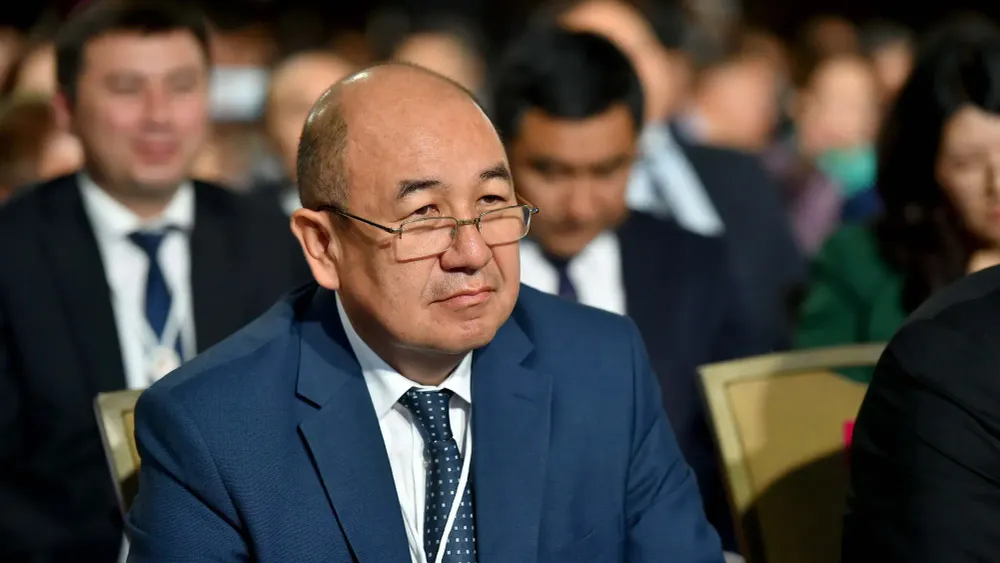 Боконтаев покидает пост главы НБ КР — Жогорку Кенеш досрочно освободил его от должности изображение публикации