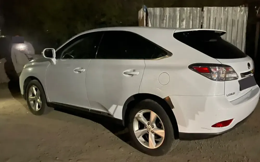 В КР незаконно импортировали Lexus — Таможня оценила ущерб в 1.6 млн сомов изображение публикации