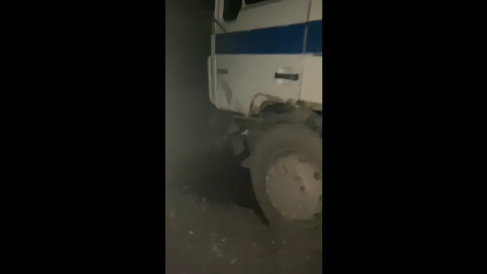 На дороге Север – Юг сошли камни – под удар попал грузовик MAN (видео) изображение публикации